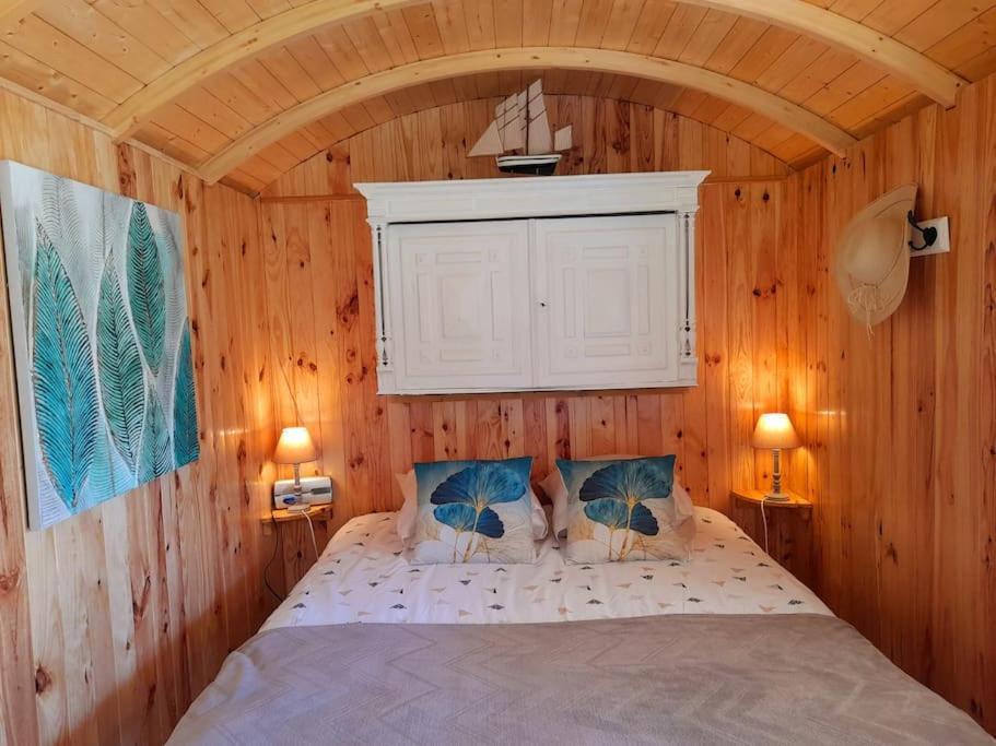 La Roulotte Du Pecheur Villa Saint-Prive ภายนอก รูปภาพ
